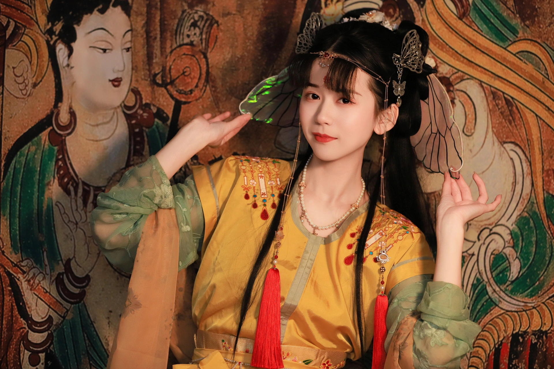 [YITUYU艺图语]2023.09.30 敦煌 侧耳倾心听 3